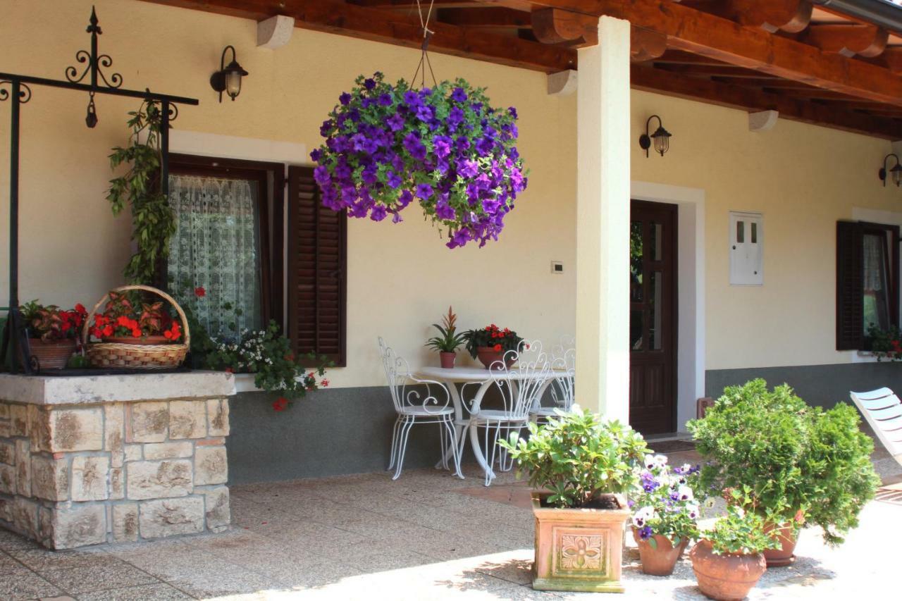 Country House Lokev Guest House Exterior photo